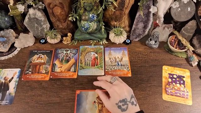 The Daily Vibe - Timeless Collective Tarot Reading смотреть онлайн