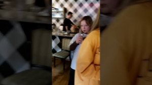 Папа вернулся с СВО в день рождения дочки.