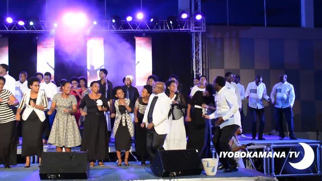 Carvaly Concert:Shalom Choir y'i Nyarugenge yongeye gushimangira ubuhanga n'igikundiro ifite смотреть онлайн