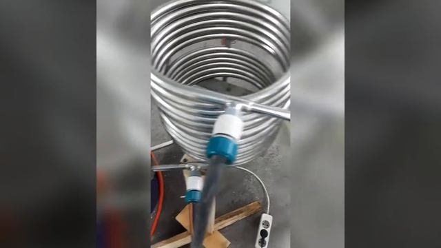 Охлаждение сусла противоточным чиллером 20/12 12 метров 100 литров за 15 минут смотреть онлайн