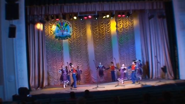 ТАНЦЫ НАРОДНЫЕ В ПОЛТАВЕ 16.04.2012. смотреть онлайн