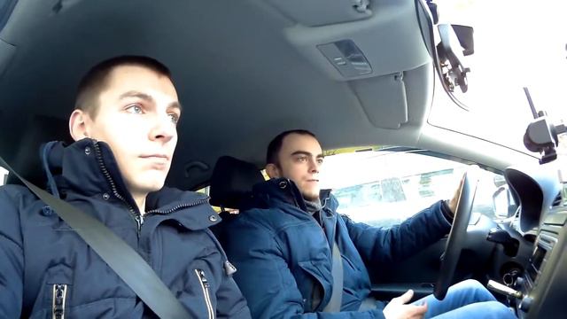 10 ЧАСОВ С МИЛЛИОНЕРОМ / КВАРТИРА ЗА 800 ТЫСЯЧ РУБЛЕЙ В МЕСЯЦ смотреть онлайн