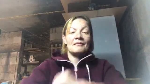 Всем привет! Поболтаем? смотреть онлайн