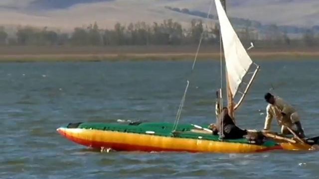 Катамаран под парусом смотреть онлайн