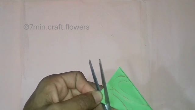 Easy Paper Snowflake / How to make Snowflake out of Paper @7min.craft.flowers смотреть онлайн