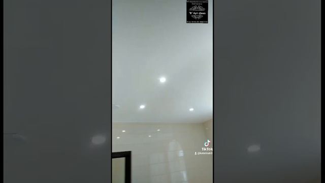 Натяжные потолки со светильниками. Все виды отделочных работ. смотреть онлайн