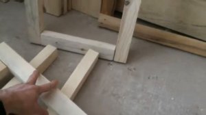 Замена стула :) Напольная вешалка для одежды.