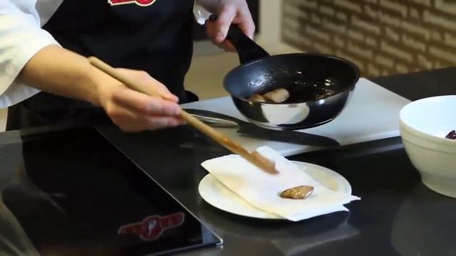 Салат из зелени с фуа гра смотреть онлайн