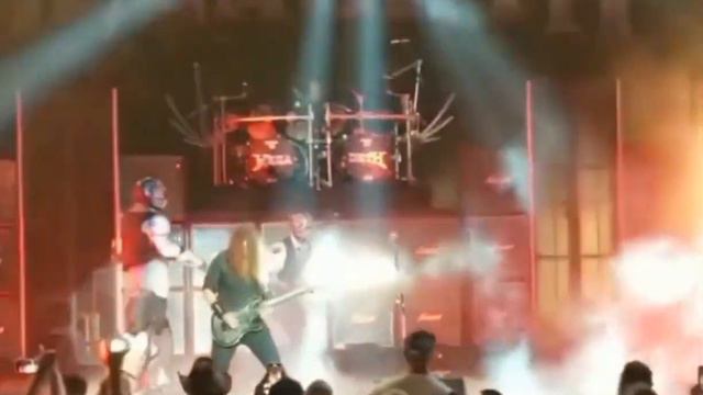 Megadeth Conquer Or Die Live Kiko Loureiro Lead Guitar Part - Vic Rattlehead On Stage September 202