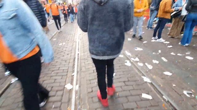 амстердам нидерланды день короля