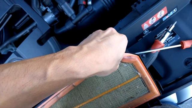 ✪ How to change Air Filter (Mercedes C-Class C250 Tutorial / DIY) ✪ смотреть онлайн