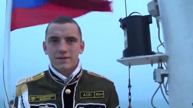 Служил в Крыму воевал в Луганске' русский дембель по дороге домой рассказывает о своей 'срочке' смотреть онлайн