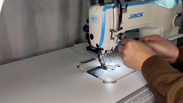 Как шить одной нитью на швейной машине. Волшебство. смотреть онлайн