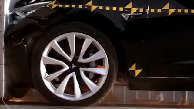 ЭТО НЕ СМЕШНО! Разбили Теслу и зачем Америка убивает Теслы | Tesla Model 3 Perfomance Crash Test смотреть онлайн