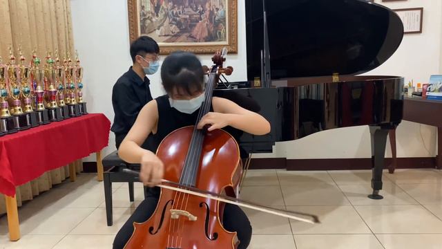 Schubert Arpeggione sonata 1st mov смотреть онлайн