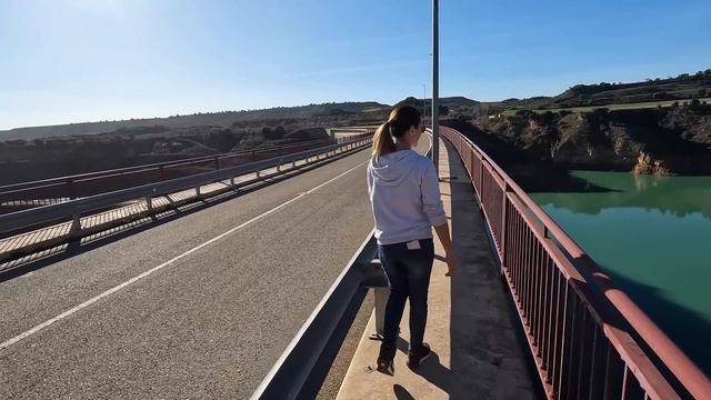 ПЕРЕЕЗЖАТЬ В ТУРЦИЮ ИЛИ ЕГИПЕТ? Записался в бассейн! Выехали на гигантскую плотину. смотреть онлайн