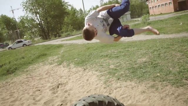 Trip to OMSK смотреть онлайн