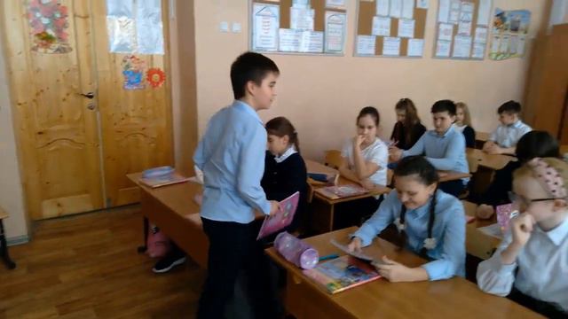 Поздравление с 8 Марта!!! 4 "А" класс, 2022 год. смотреть онлайн