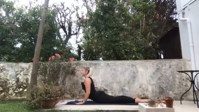 Live Vinyasa Yoga class for Spine Flexibility смотреть онлайн