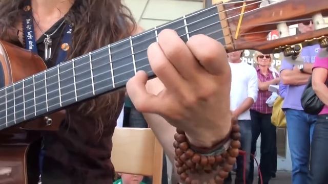 Уличные музыканты | ТОП 10 невероятных и уникальных уличных выступлений смотреть онлайн