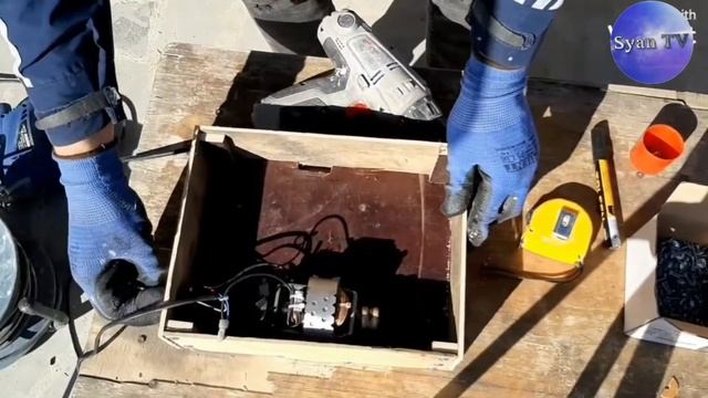 How To Make A Mini Circular Saw / как сделать мини циркулярную пилу