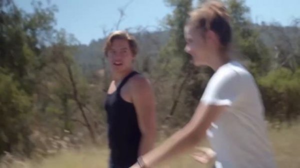 dylan sprouse & barbara palvin being a funny couple for 3 minutes