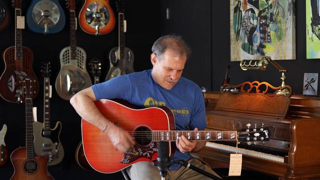 Gibson Hummingbird Standard - Sitka/Mahogany