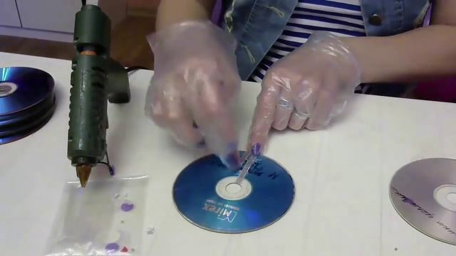 Новогодняя елка из дисков! смотреть онлайн