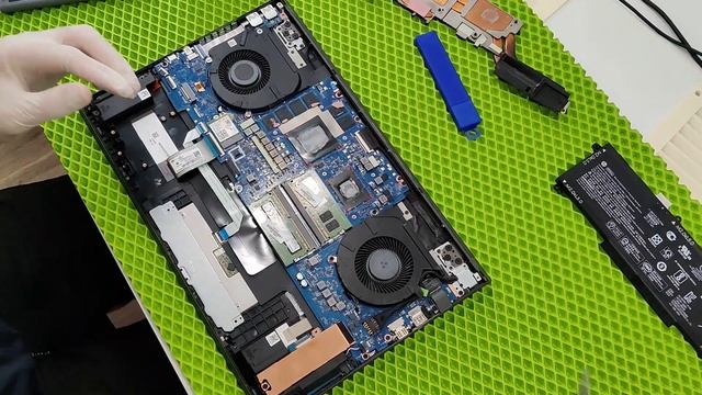 Обслуживание HP Omen 15 (2020) - PTM7950 и Fehonda смотреть онлайн