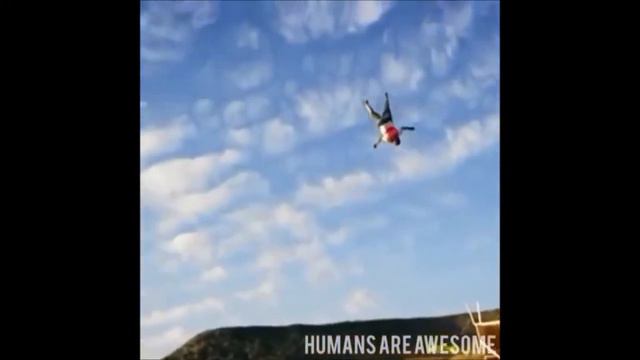 Невероятно что они вытворяют! Это супер, ору в голос! смотреть онлайн