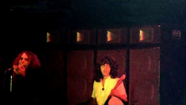 Rainbow - "A Light In The Black" - Live 1976 смотреть онлайн