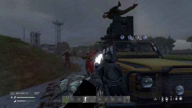 DayZ - Gun so powerful it lags the entire game смотреть онлайн