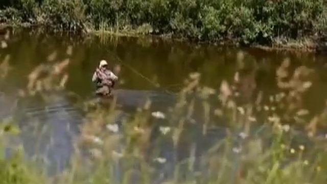 Уральская рыбалка. Нахлыст , Средний Урал, р. Усьва смотреть онлайн