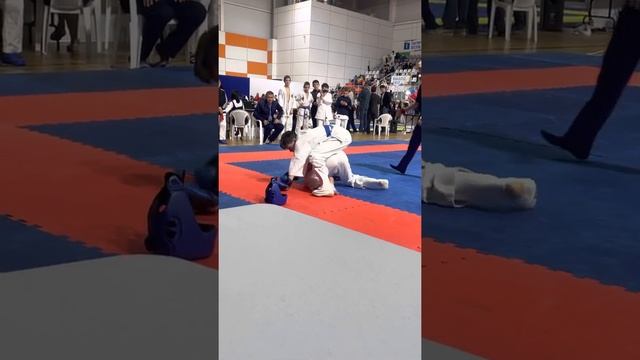 Гатауллин Артур красный угол