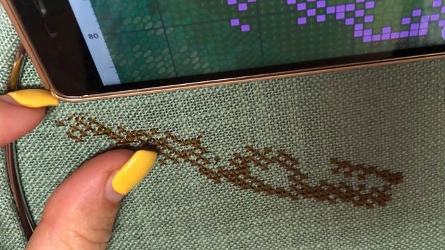 Отвечаю на tag «Вышивальный диагноз или математика в крестиках». Часть 1/Живой процесс вышивки смотреть онлайн