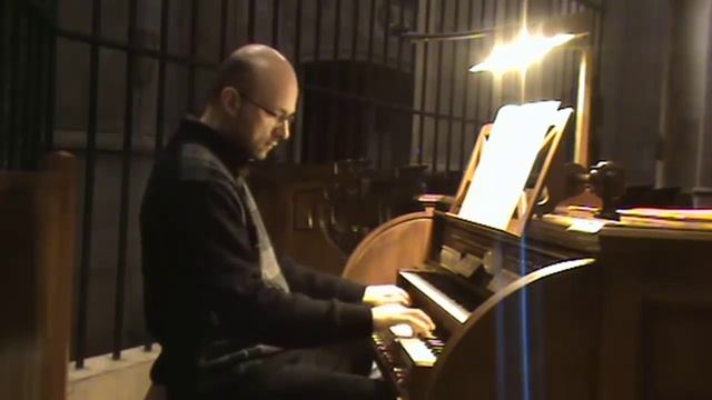 Карлос Сейшас. «Марш». Исполняет Jordi Franch Parella (орган). смотреть онлайн