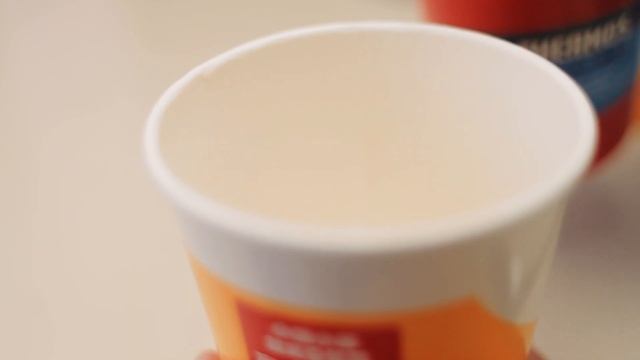 香飘飘原味奶茶 Xiang Piao Piao Instant Milk Tea With Nata De Coco ASMR смотреть онлайн