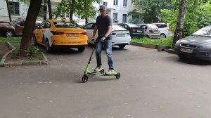 Инерционный трехколёсный самокат Fliker F5. Весёлое средство передвижения как для детей и взрослых.