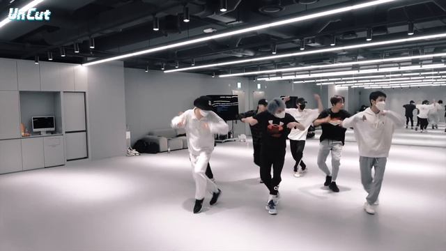 [Un Cut] Take #3｜‘Beatbox’ Dance Practice смотреть онлайн