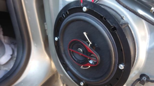 Pioneer TS-R1750S And JVC KD-X342 BT part 2 no good quality song смотреть онлайн