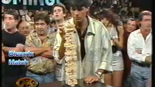 Gerardo Sofovich jugando al Jenga con Marcelo Tinelli en 1995 смотреть онлайн