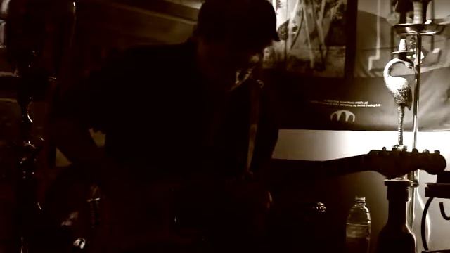 Fender Road Worn Strat Blues смотреть онлайн