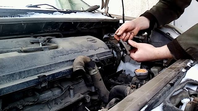 Замена термостата Nissan Note CR14DE