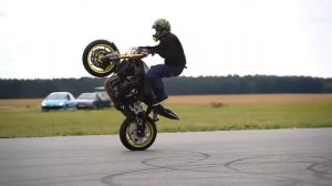 Трюки на мотоциклах   Стантрайдинг