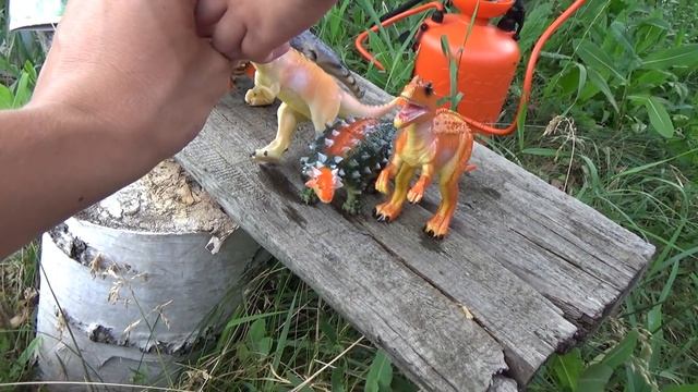 Динозавры игрушки набор 12 штук.Видео .Dinosaurs toys set of 12 pieces.Videos. смотреть онлайн