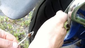 Ремонт бескамерки на скутере.