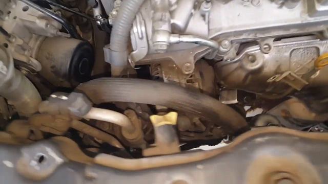 07 Lexus RX350 Alternator replacement! WITHOUT REMOVING RADIATOR смотреть онлайн