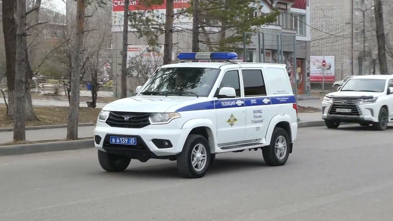 "Toyota Crown", ВАЗ-2190, "Toyota Mark II" и УАЗ-3163 смотреть онлайн