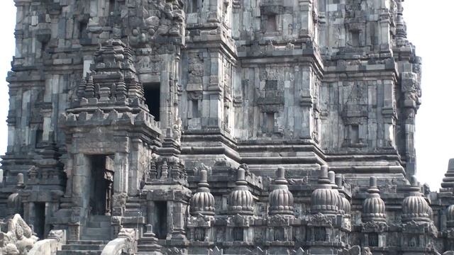Путешествие в Индонезию. Yogyakarta, Храм Прамбанан смотреть онлайн