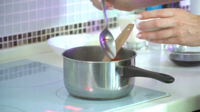 СОУС К РЫБЕ, СОУС К КУРИЦЕ на сливках и белом вине. Простой рецепт. Наташа против Шефа смотреть онлайн